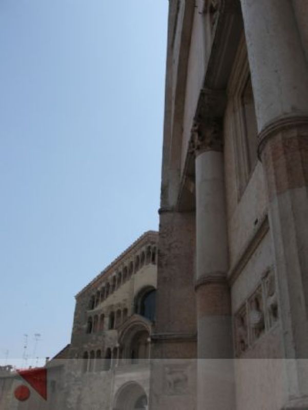 Il duomo visto dal Battistero
