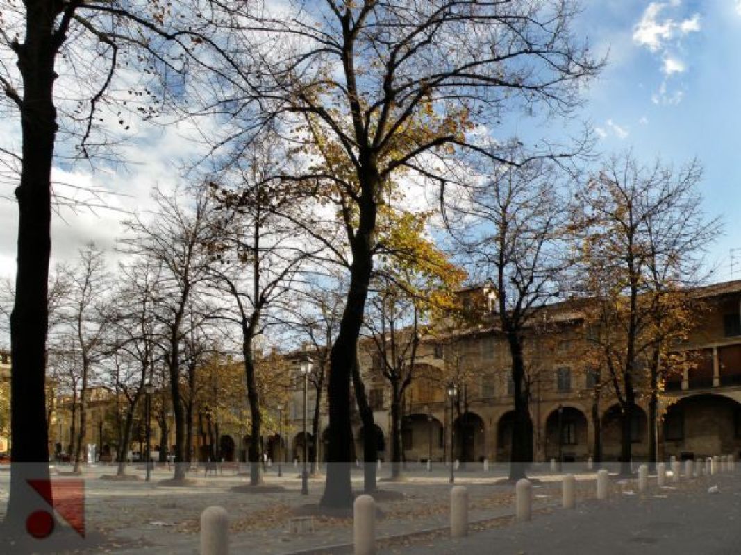 Piazza Fontanesi 2